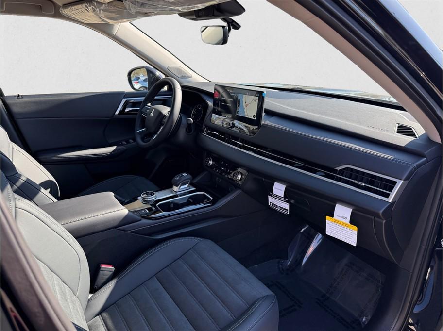 used 2026 Mitsubishi Outlander car