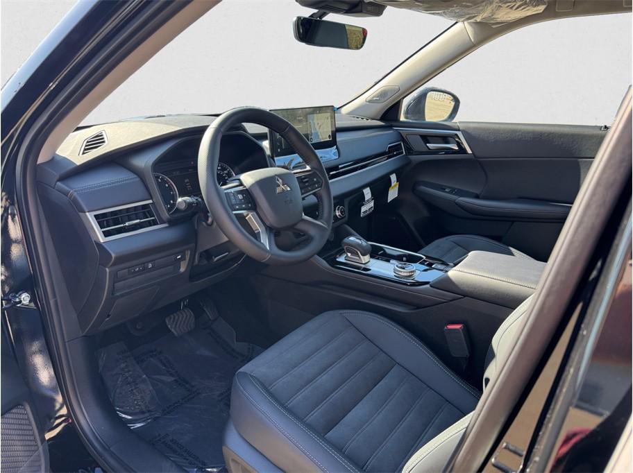 used 2026 Mitsubishi Outlander car