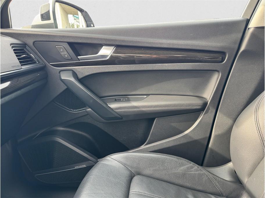 used 2019 Audi Q5 car, priced at $14,995