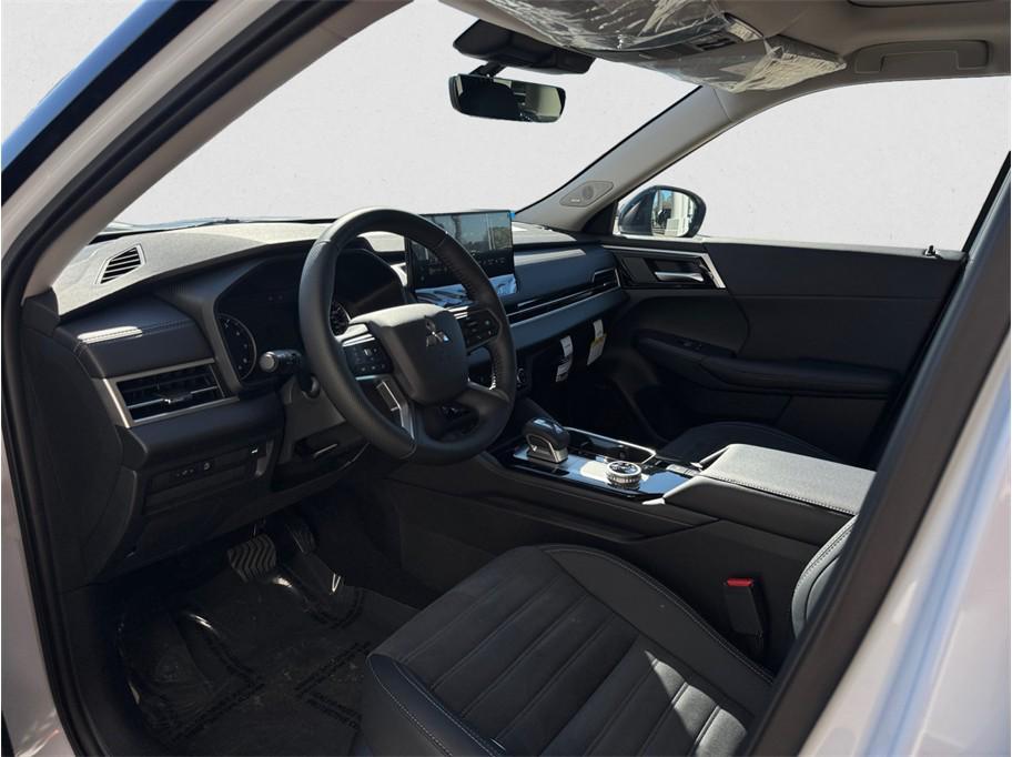 used 2026 Mitsubishi Outlander car