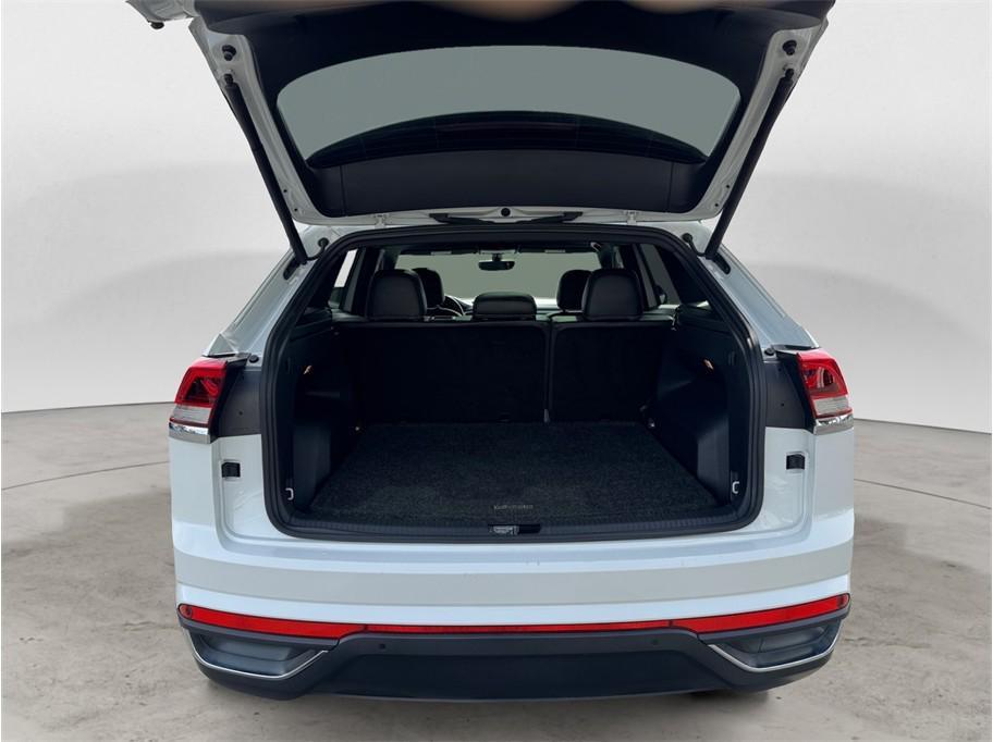 used 2021 Volkswagen Atlas Cross Sport car, priced at $18,957