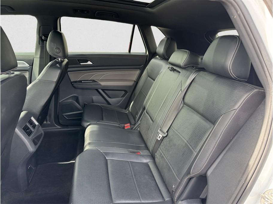 used 2021 Volkswagen Atlas Cross Sport car, priced at $18,957