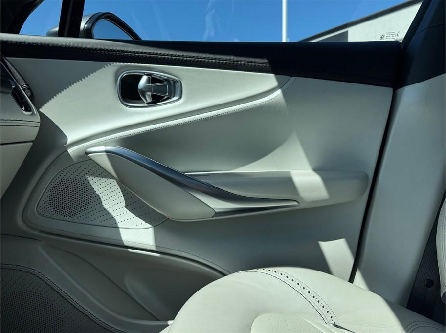 used 2021 Aston Martin DBX car, priced at $85,995