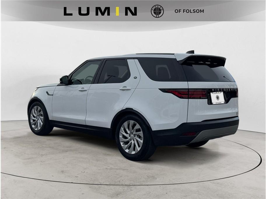 used 2024 Land Rover Discovery car, priced at $38,590