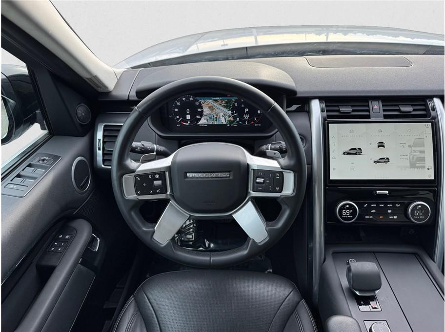 used 2024 Land Rover Discovery car, priced at $38,590