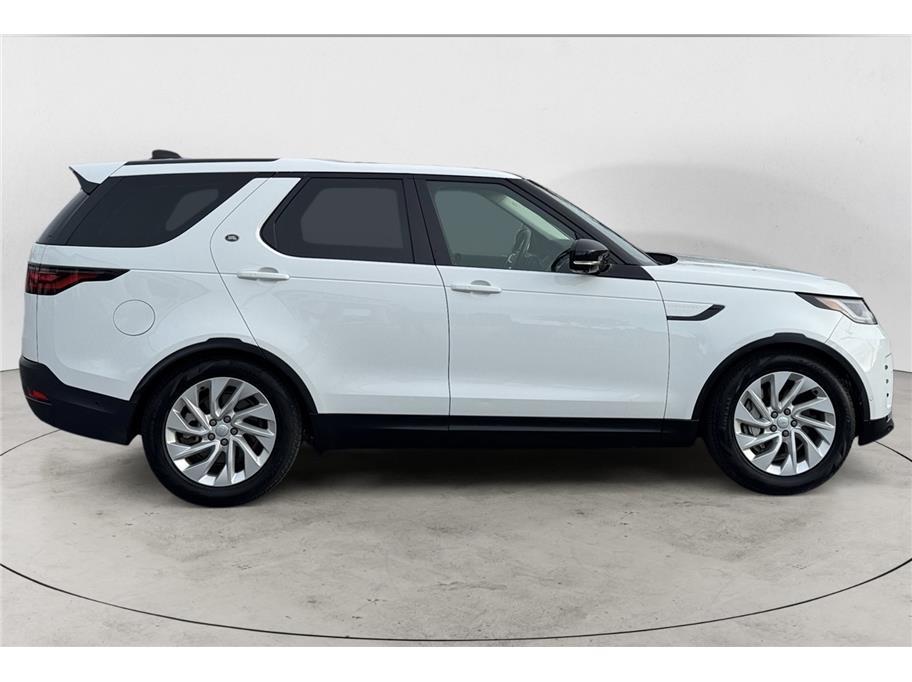 used 2024 Land Rover Discovery car, priced at $36,995