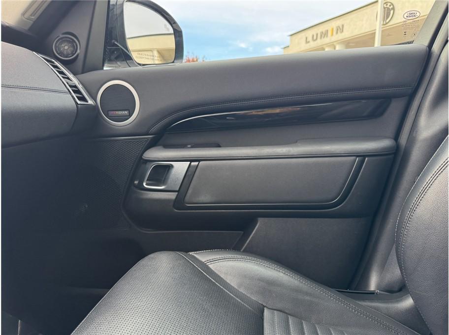 used 2024 Land Rover Discovery car, priced at $38,590