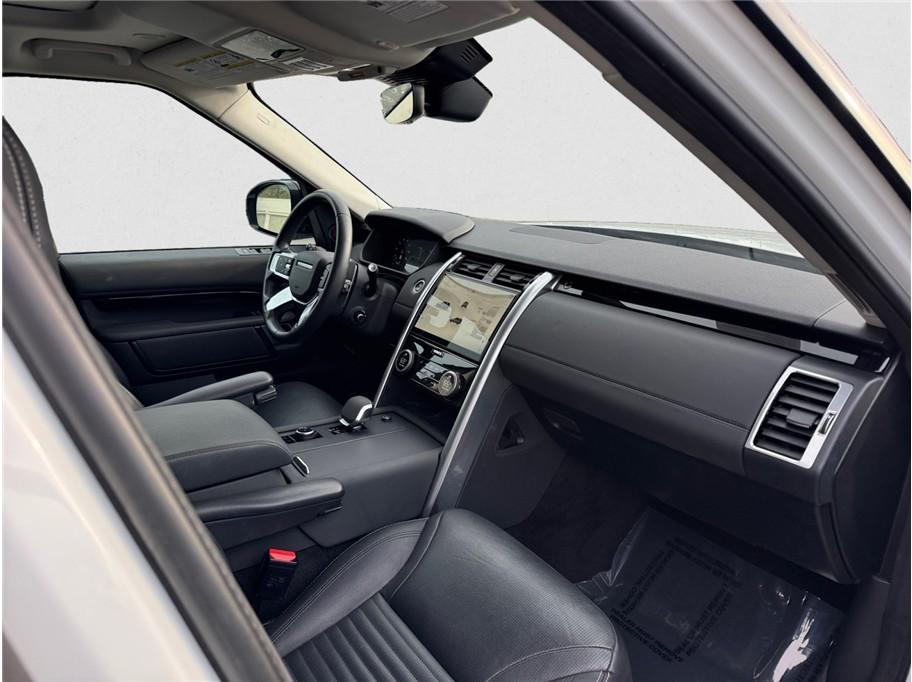 used 2024 Land Rover Discovery car, priced at $36,995