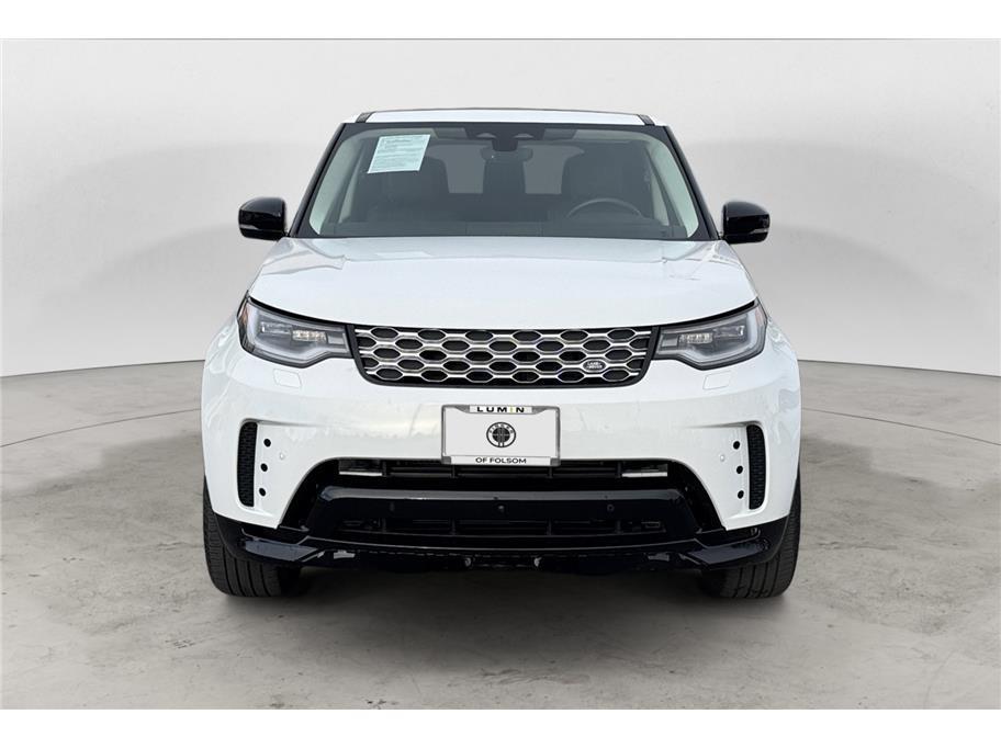 used 2024 Land Rover Discovery car, priced at $36,995