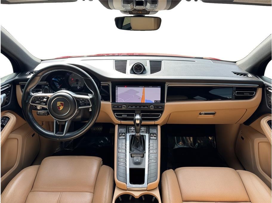 used 2021 Porsche Macan car