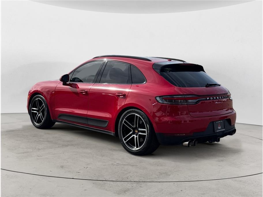 used 2021 Porsche Macan car