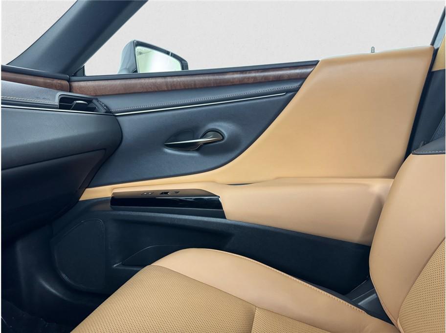 used 2022 Lexus ES 350 car, priced at $29,995
