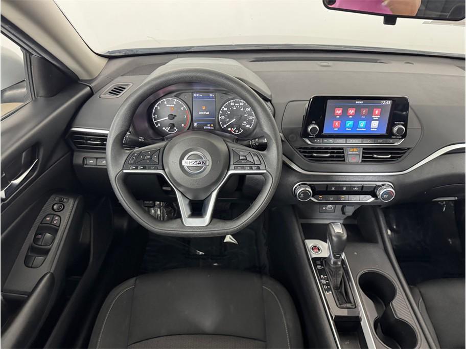 used 2022 Nissan Altima car, priced at $18,999
