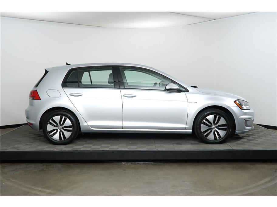 used 2016 Volkswagen e-Golf car, priced at $8,999