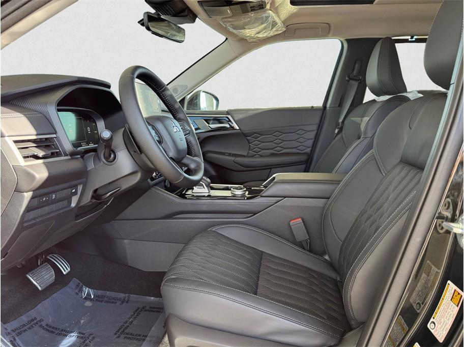 used 2026 Mitsubishi Outlander car