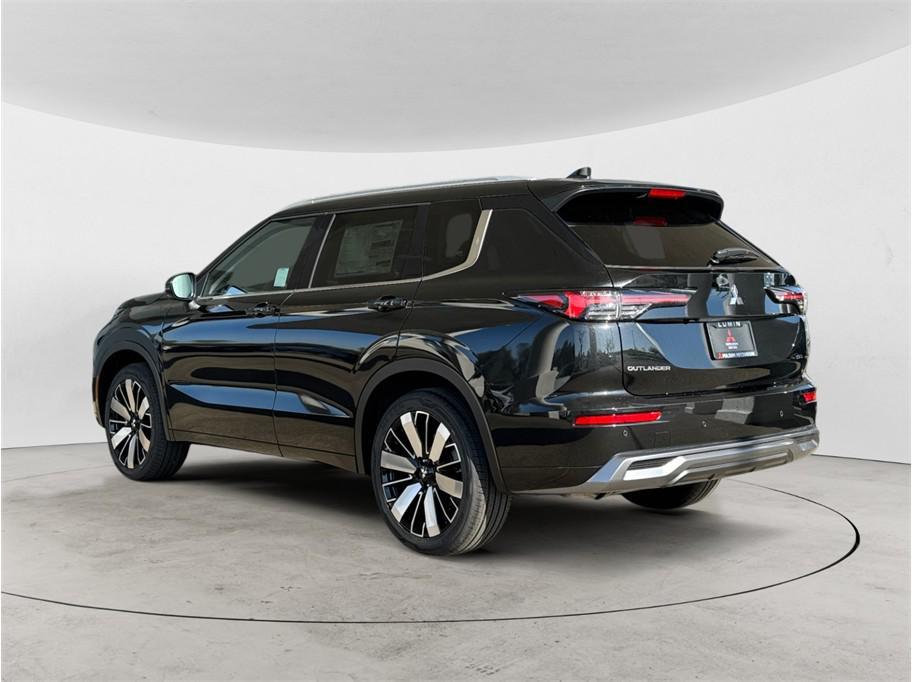 used 2026 Mitsubishi Outlander car