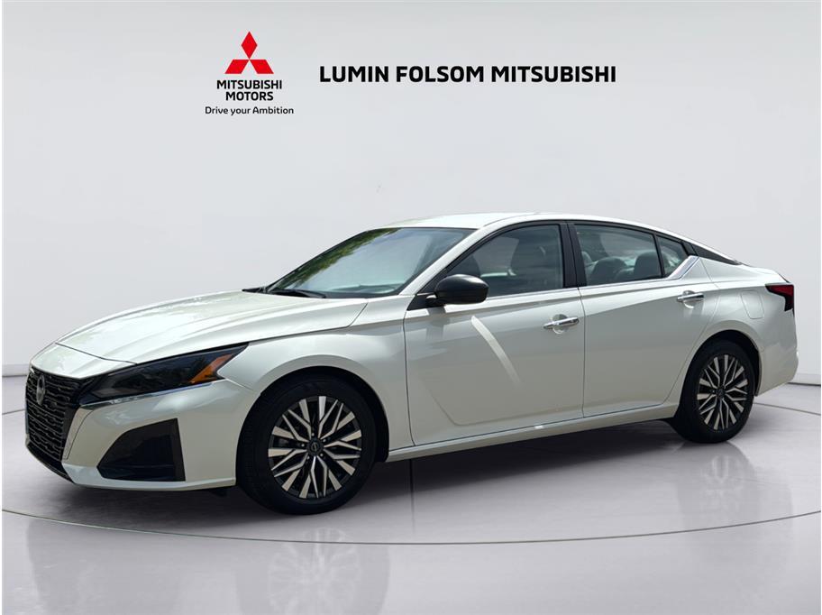 used 2025 Nissan Altima car, priced at $21,995
