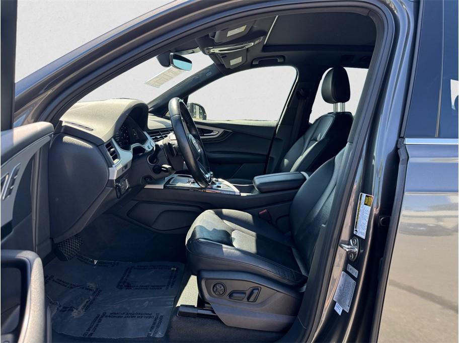 used 2018 Audi Q7 car, priced at $20,995
