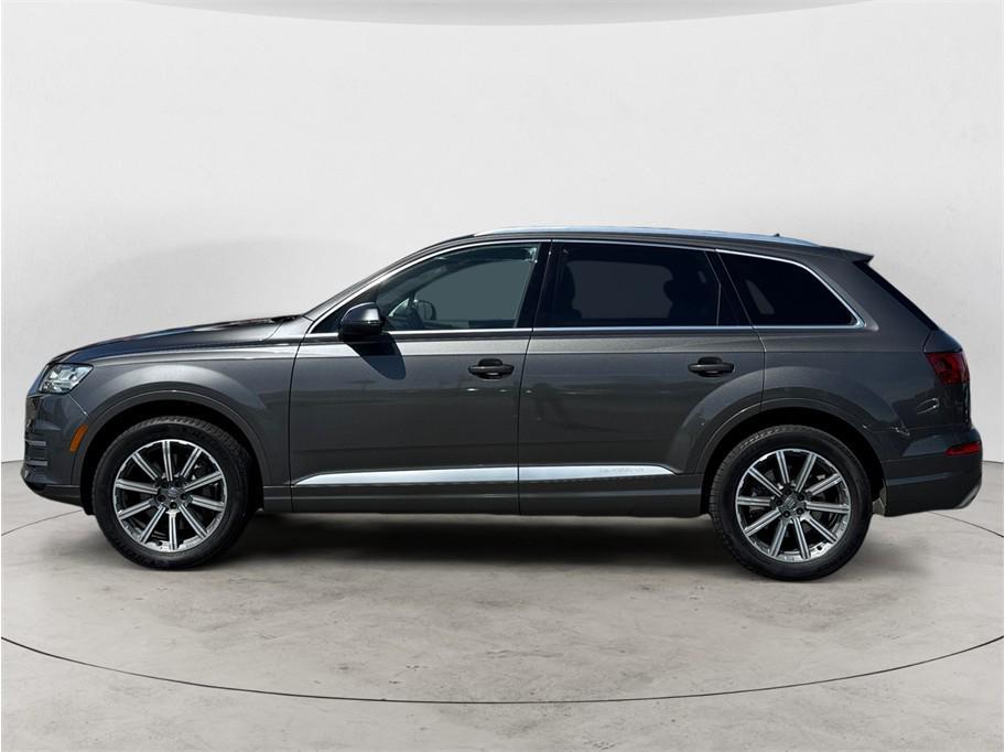 used 2018 Audi Q7 car, priced at $20,995