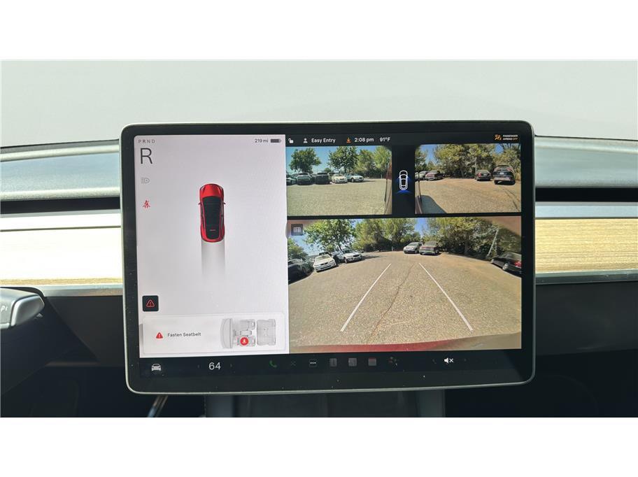 Tesla Model Y view 35