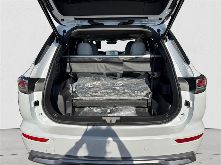 used 2026 Mitsubishi Outlander car, priced at $43,785