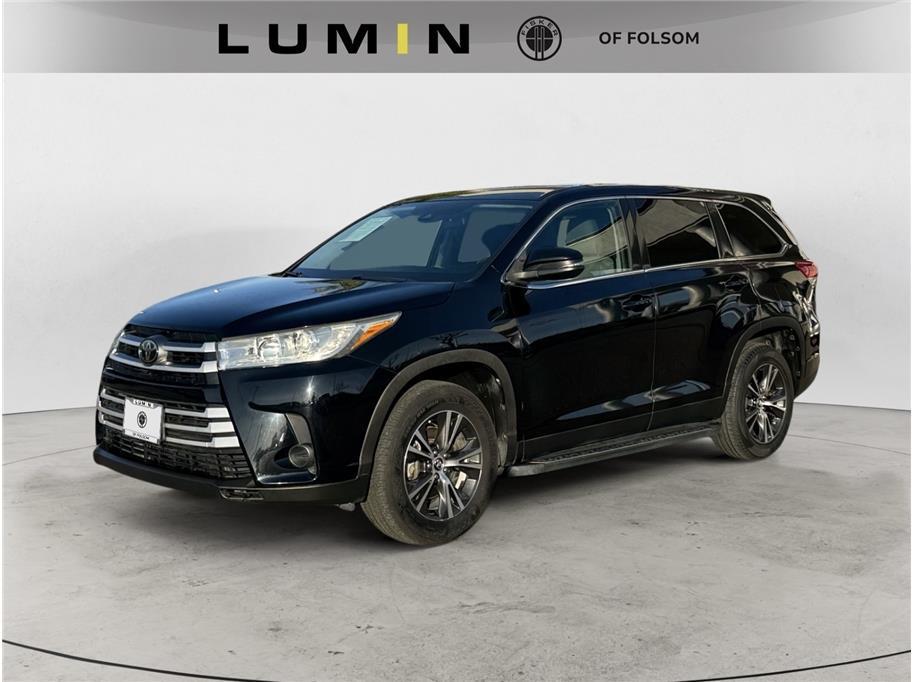 used 2019 Toyota Highlander car, priced at $21,695