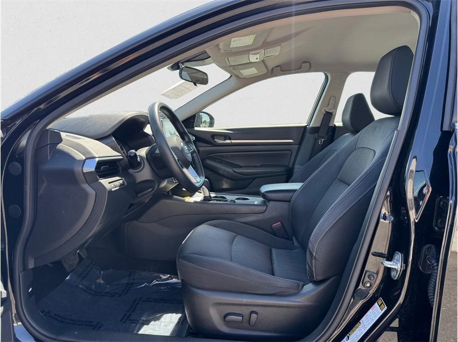 used 2022 Nissan Altima car, priced at $18,999