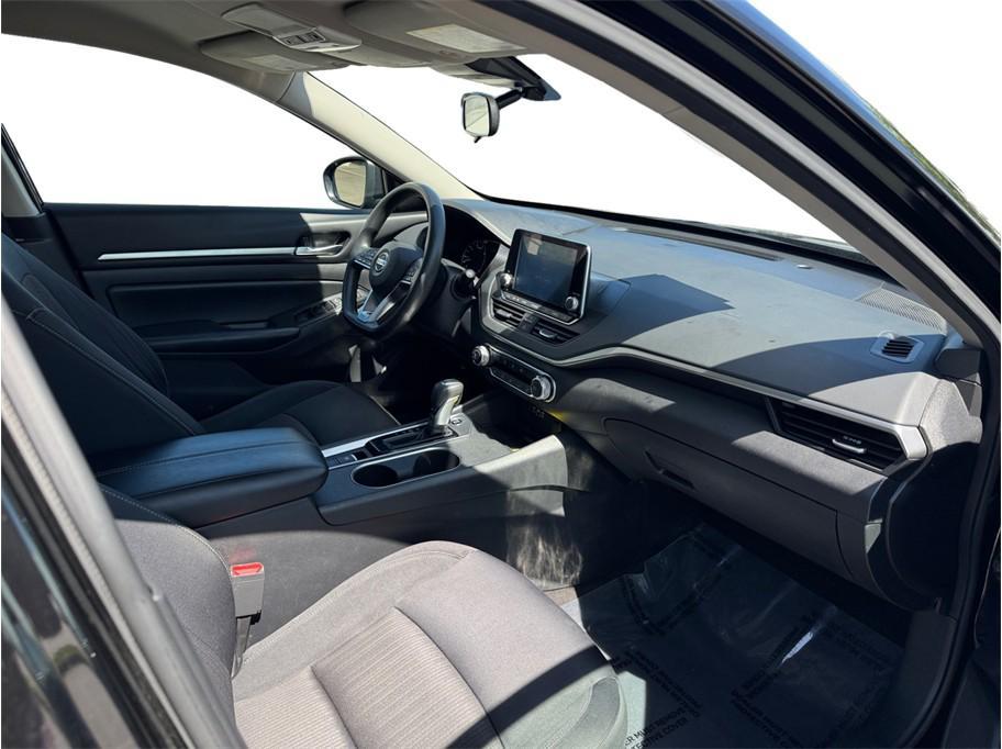 used 2022 Nissan Altima car, priced at $18,999