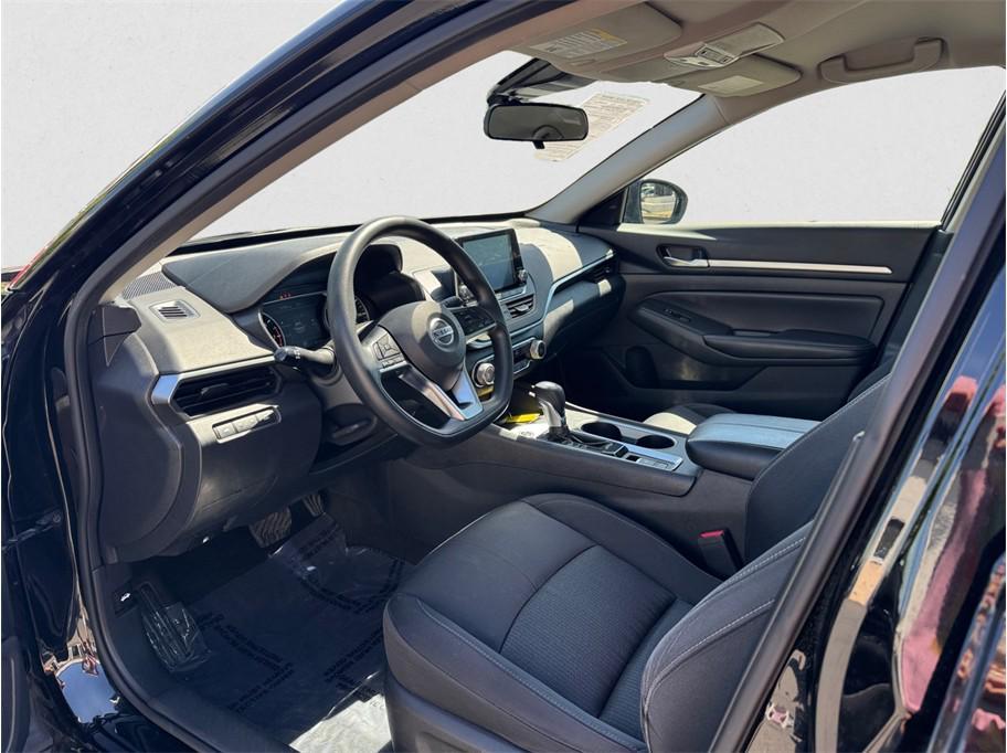 used 2022 Nissan Altima car, priced at $18,999