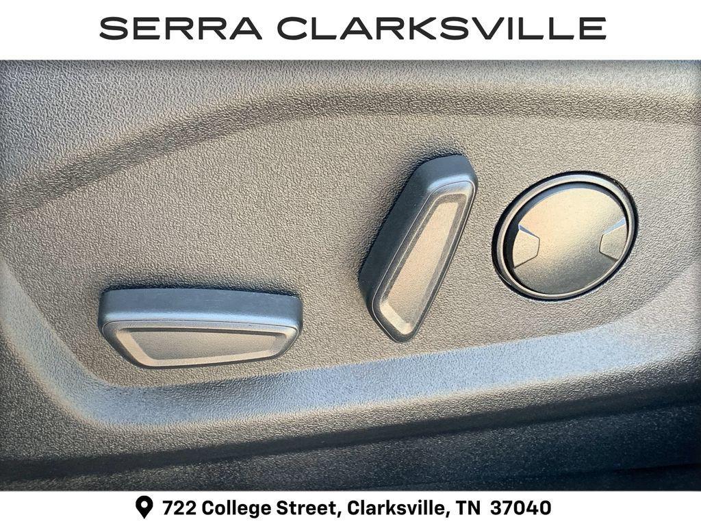used 2024 Ford Edge car, priced at $20,346