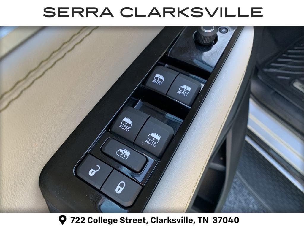 used 2023 Jeep Wagoneer car, priced at $41,980