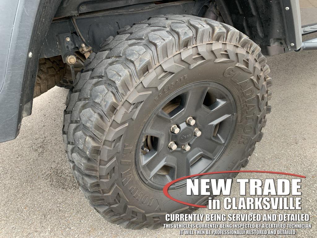 used 2022 Jeep Gladiator car, priced at $35,477