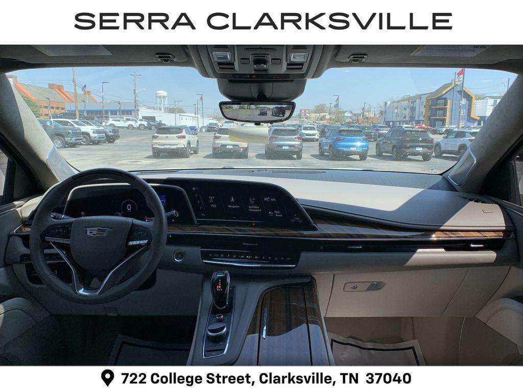used 2024 Cadillac Escalade ESV car, priced at $86,977
