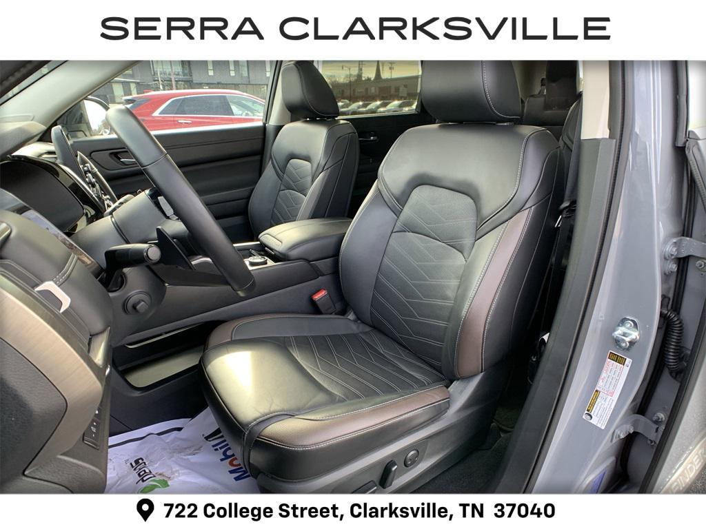used 2024 Nissan Pathfinder car, priced at $35,904