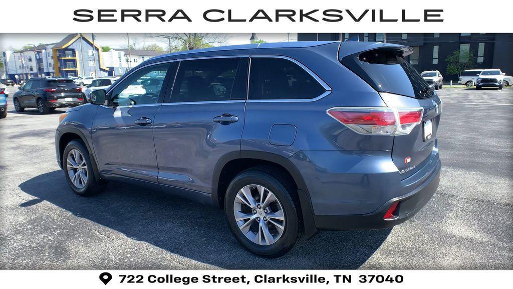 used 2014 Toyota Highlander car, priced at $9,899