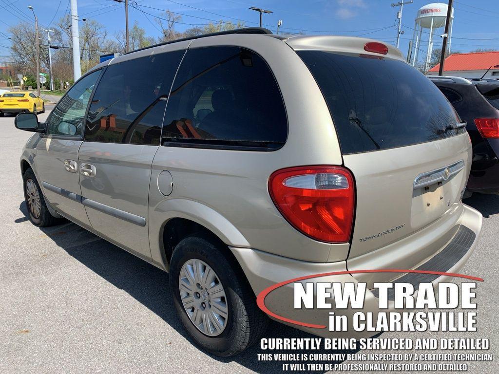 used 2007 Chrysler Town & Country car, priced at $3,977