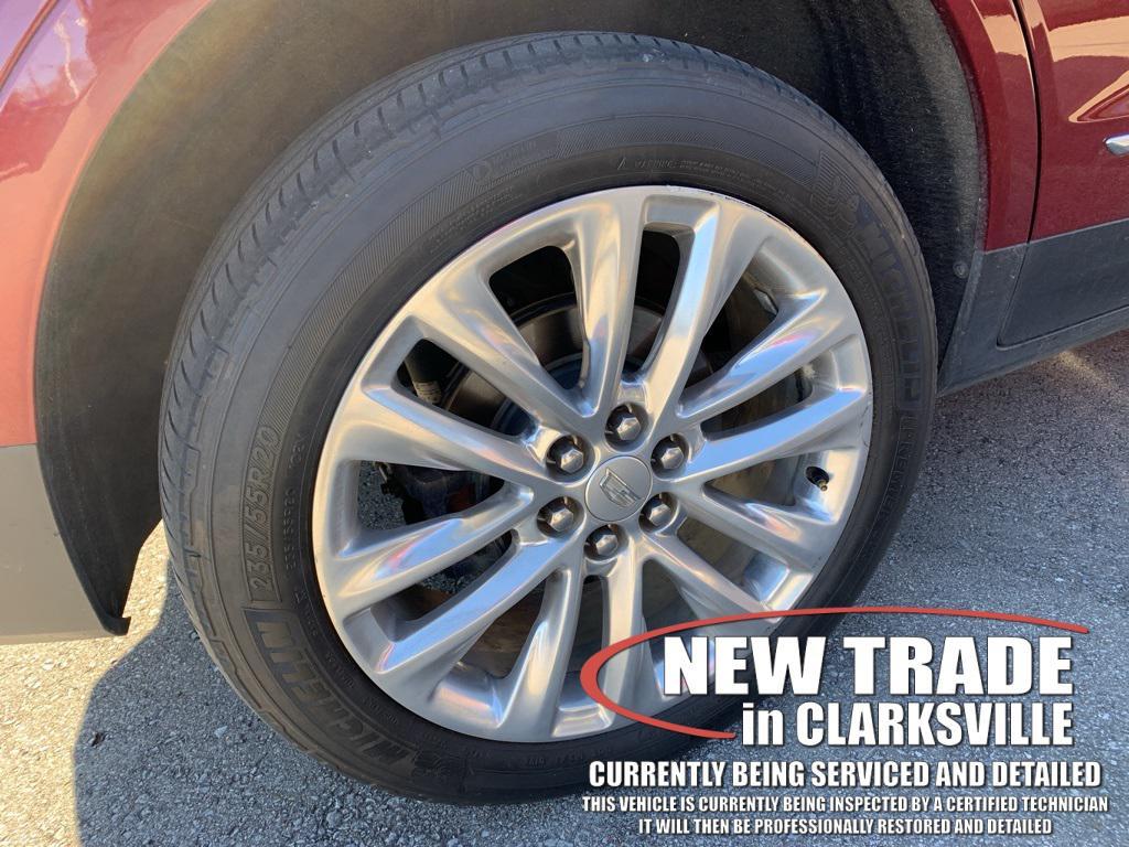 used 2017 Cadillac XT5 car, priced at $16,504