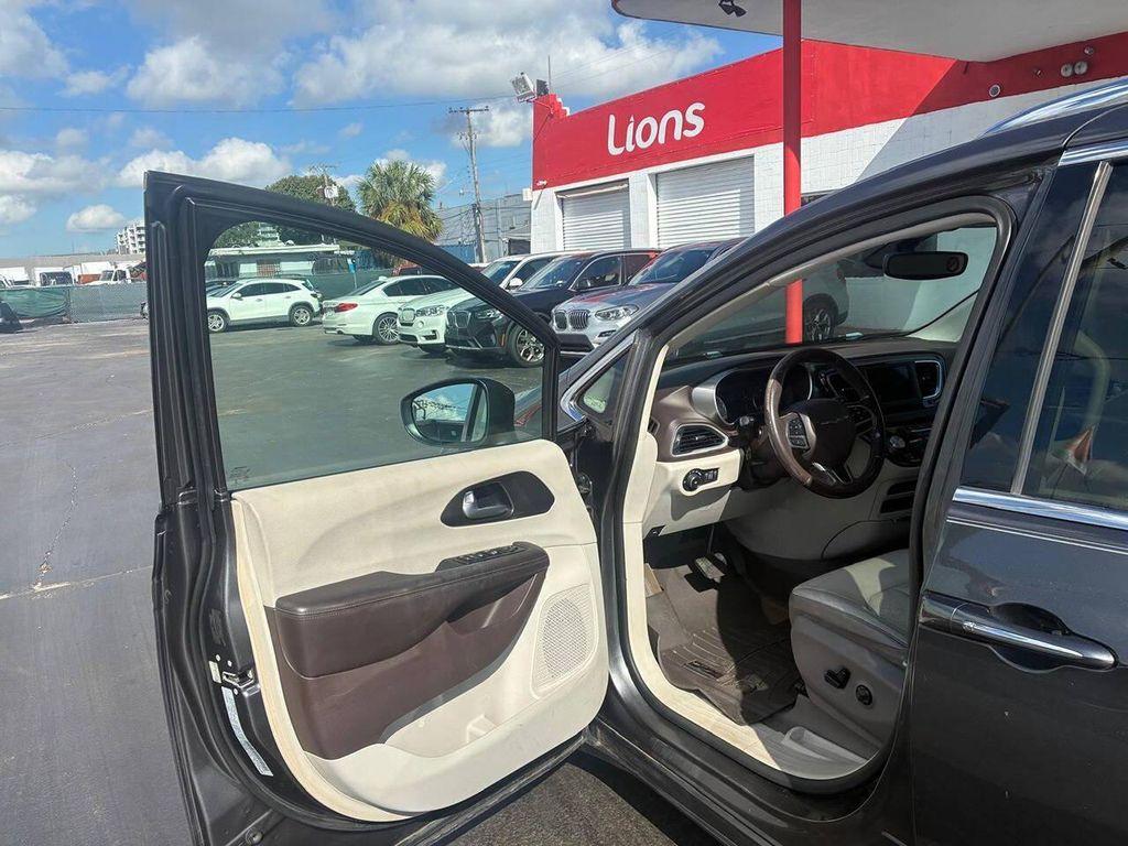 used 2018 Chrysler Pacifica car, priced at $7,790