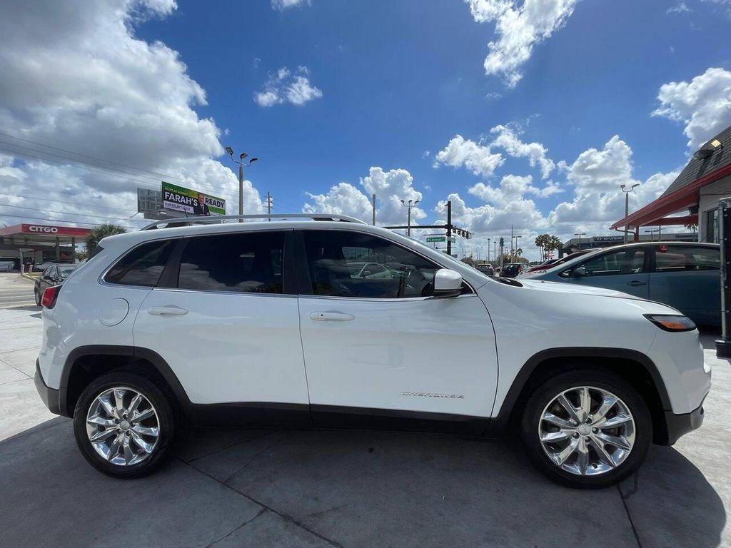 used 2017 Jeep Cherokee car, priced at $5,980