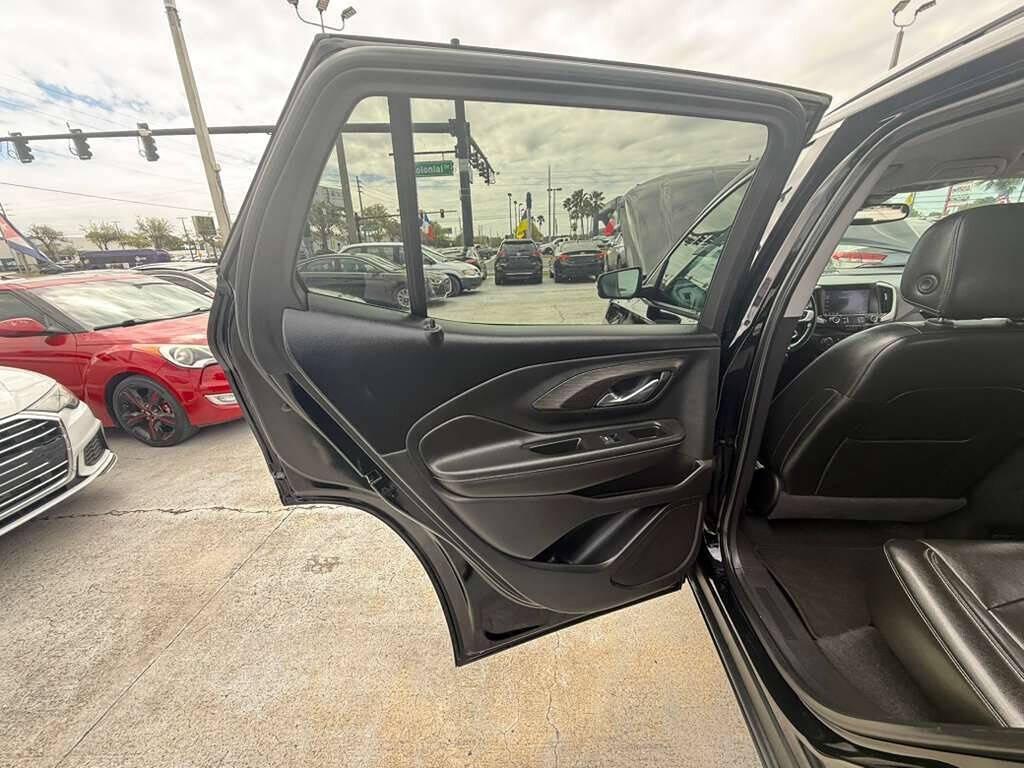 used 2023 GMC Terrain car, priced at $21,690