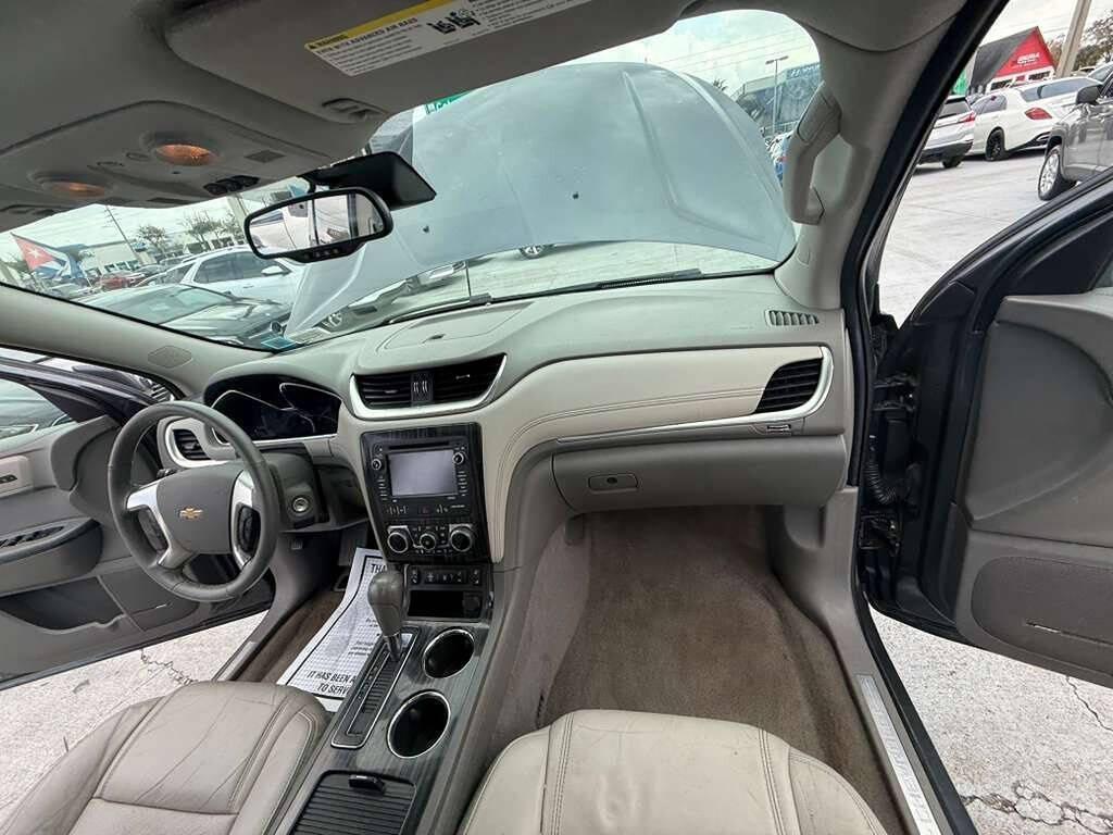 used 2014 Chevrolet Traverse car, priced at $4,880