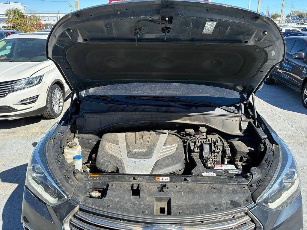used 2019 Hyundai Santa Fe XL car, priced at $9,280