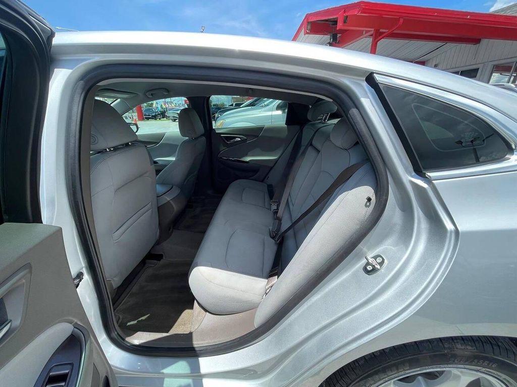 used 2018 Chevrolet Malibu car, priced at $4,290
