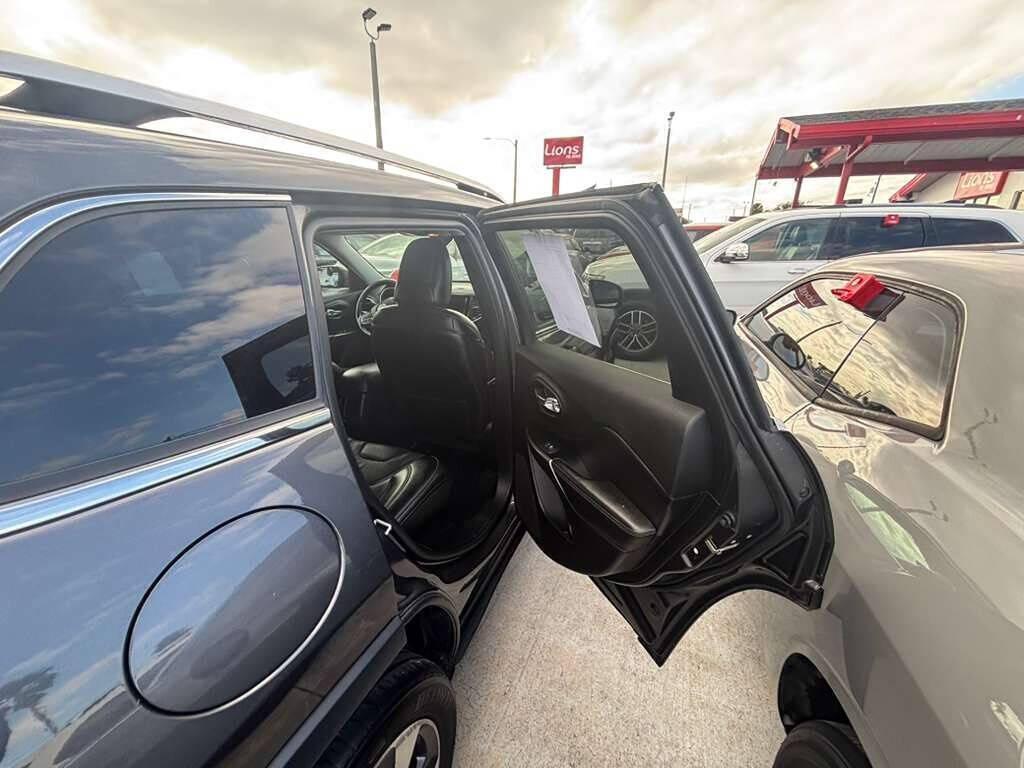 used 2020 Jeep Cherokee car, priced at $10,680