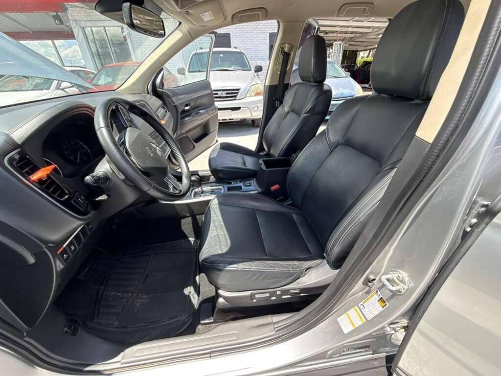 used 2020 Mitsubishi Outlander car, priced at $9,690