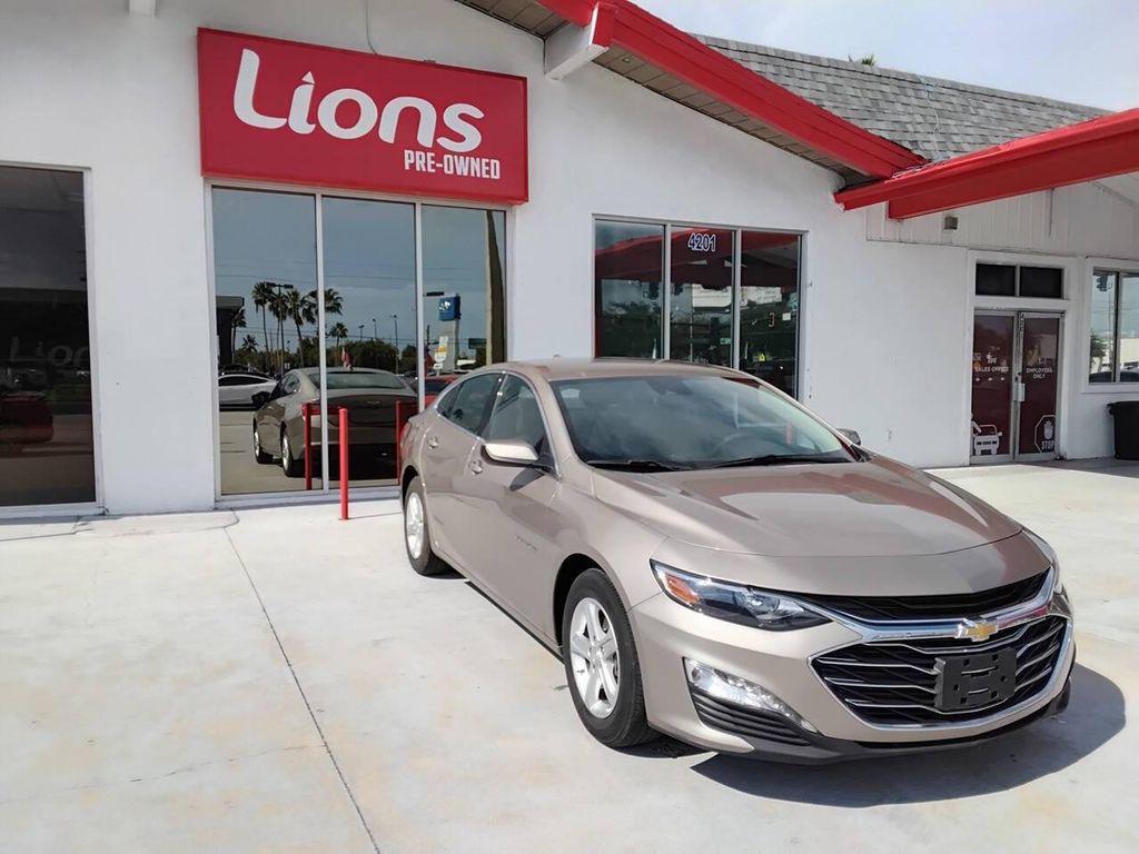 used 2023 Chevrolet Malibu car, priced at $8,800