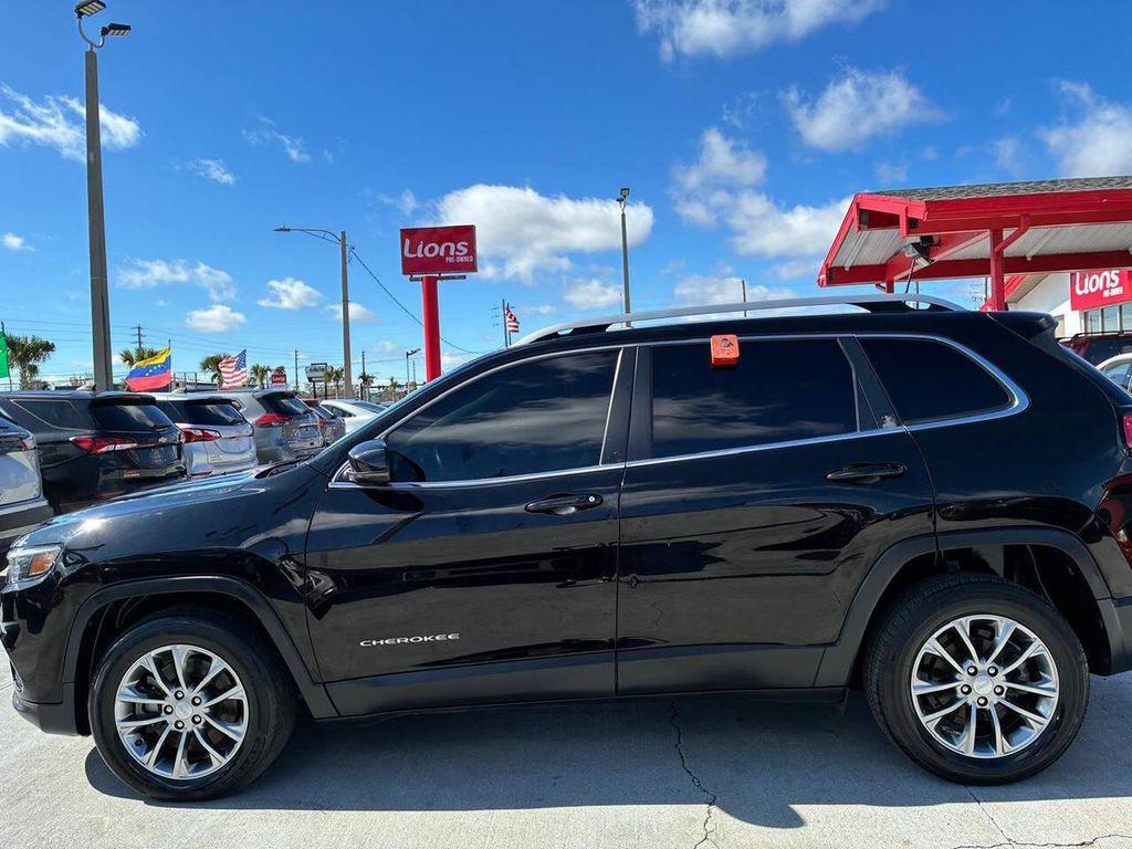 used 2020 Jeep Cherokee car, priced at $10,280