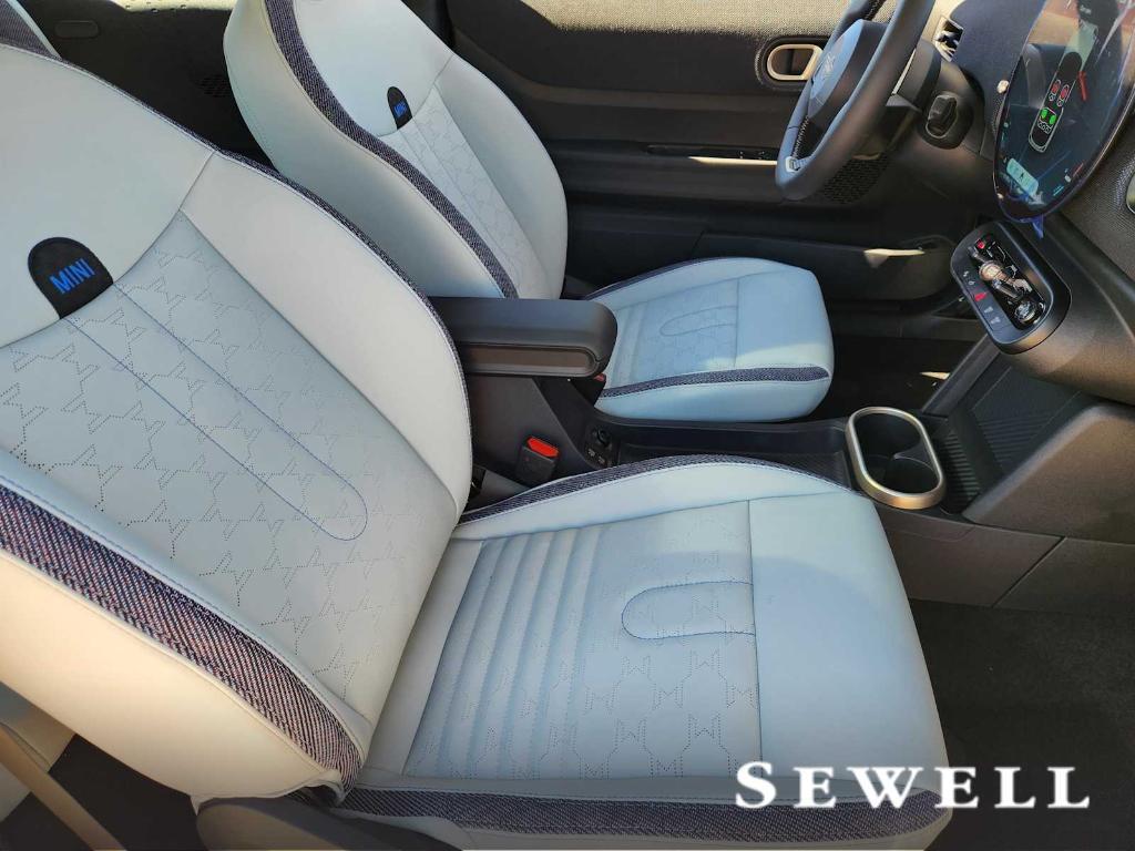 new 2026 MINI Hardtop car, priced at $26,675