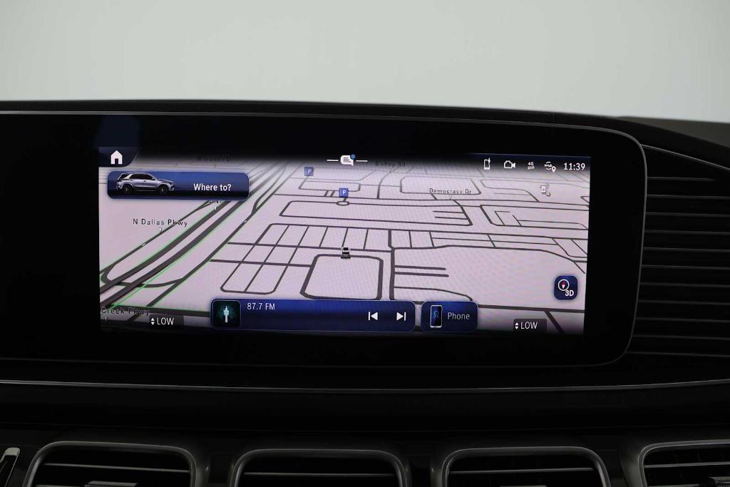 Mercedes-Benz GLE view 15