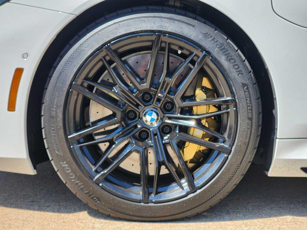 used 2025 BMW M5 car, priced at $117,999